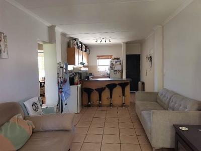 Apartment / Flat For Sale in Vredekloof East, Brackenfell
